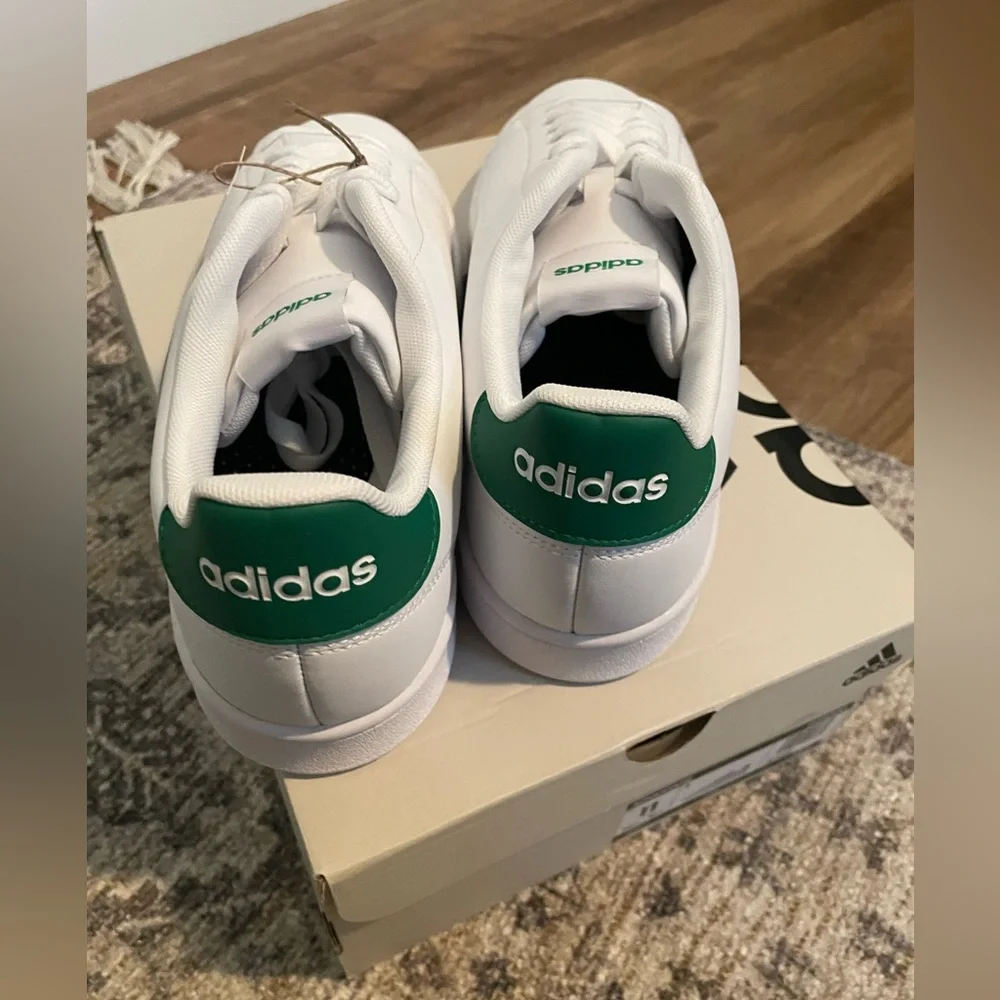 NWT‎ Adidas Advantage